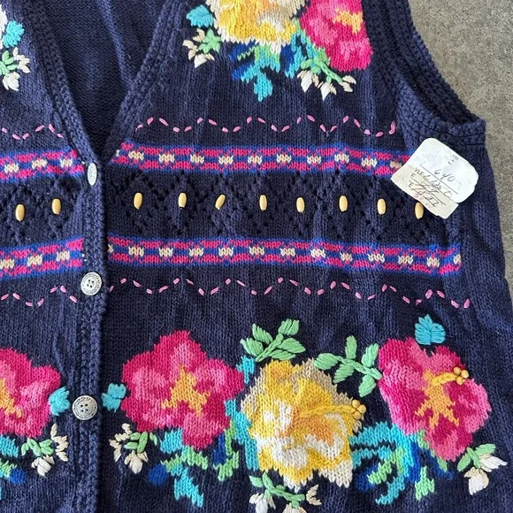 Vintage Jantzen hand embroidered Floral Button Down Cottagecore Vest - Picture 4 of 8